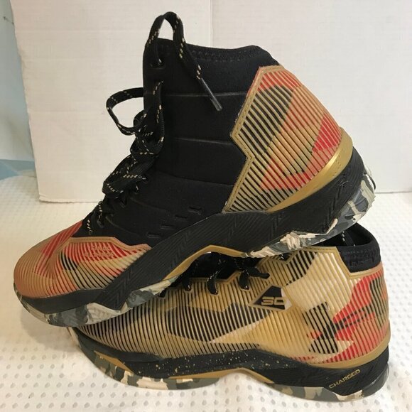 UNDER ARMOUR STEPH CURRY 2.5 GOLD MENS BASKETBALL SHOE SIZE 9.5 - Picture 8 of 8